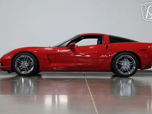 Used 2008 Chevrolet Corvette Coupe image 26