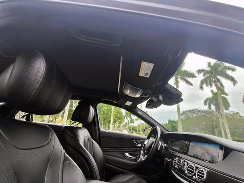 Used 2017 Mercedes-Benz S 550 Sedan image 48