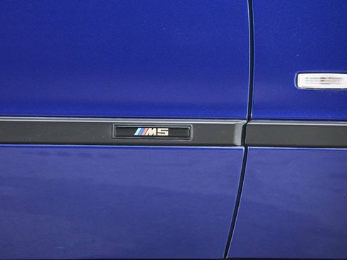Used 2001 BMW M5 RWD image 55