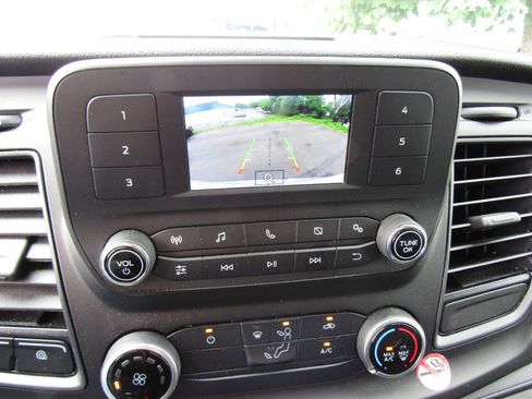 Used 2025 Ford Transit 250 148 Medium Roof RWD image 11
