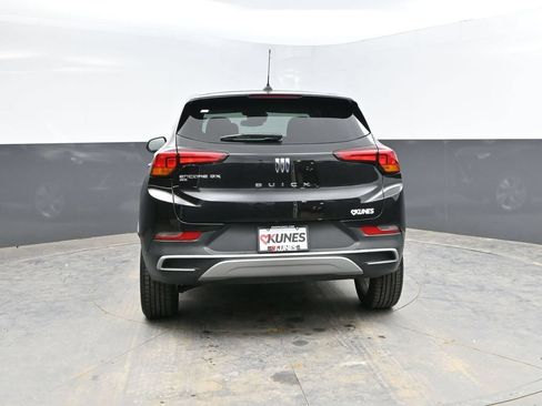 Used 2025 Buick Encore GX Preferred AWD/4WD image 6