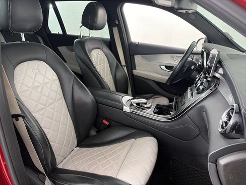 Used 2017 Mercedes-Benz GLC 43 AMG 4MATIC image 31