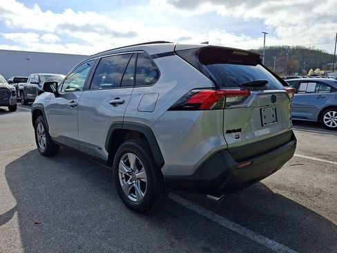 Certified 2025 Toyota RAV4 XLE image 4