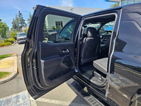 Used 2025 Chevrolet Silverado EV RST AWD/4WD image 16