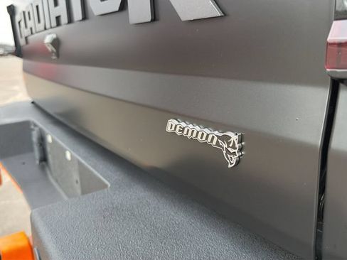 Used 2020 Jeep Gladiator Rubicon AWD/4WD image 17