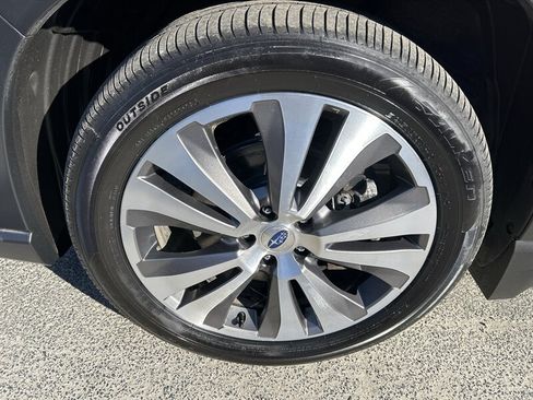 Used 2019 Subaru Ascent Premium AWD/4WD image 7