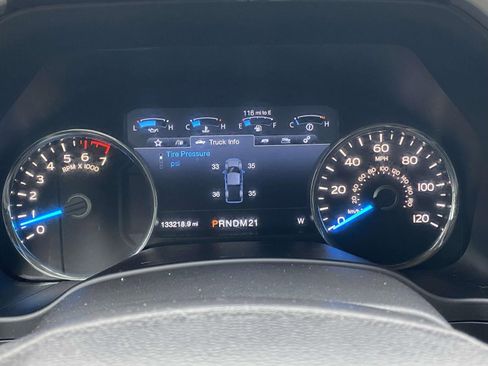 Used 2017 Ford F150 Lariat image 24