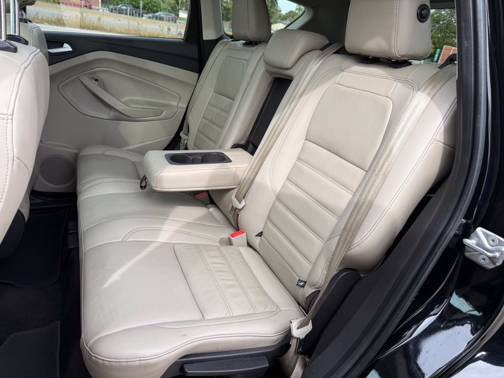 Used 2017 Ford Escape Titanium AWD/4WD image 21