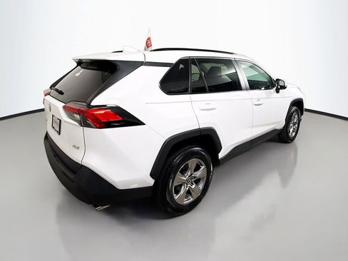 Certified 2022 Toyota RAV4 XLE image 22