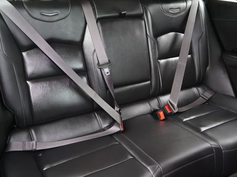 Used 2024 Cadillac XT4 Luxury w/ Cold Weather Package image 25