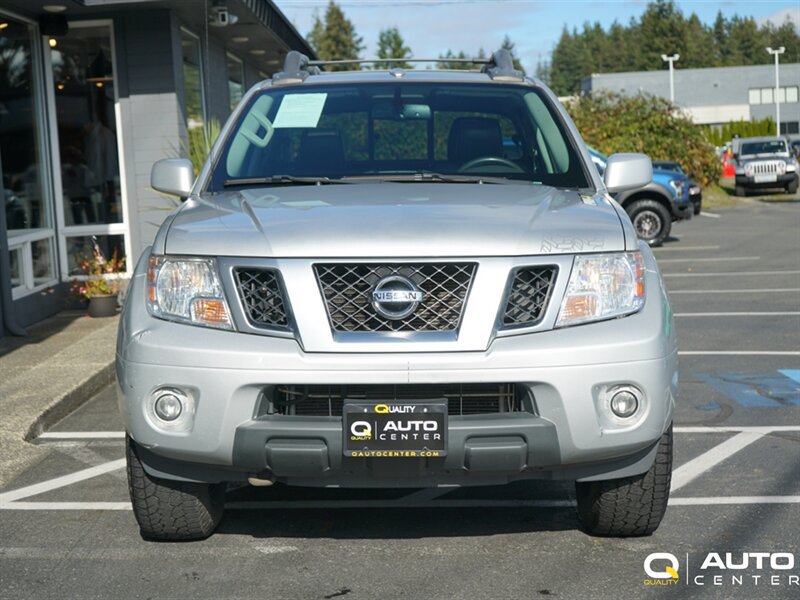 Used 2017 Nissan Frontier PRO-4X AWD/4WD image 3