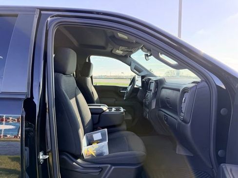 Used 2023 Chevrolet Silverado 1500 Custom image 11