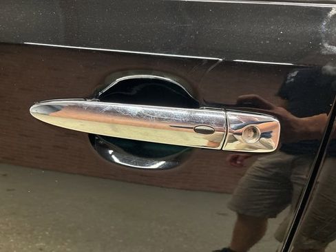 Used 2019 Nissan Leaf SV Plus w/ SV All Weather Package image 41