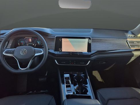 New 2026 Volkswagen Atlas SEL image 12
