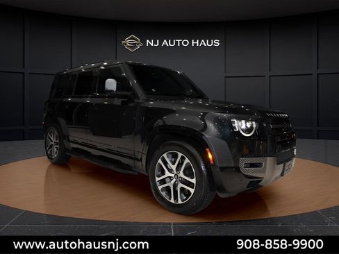 Used 2023 Land Rover Defender 110 X-Dynamic SE image 1