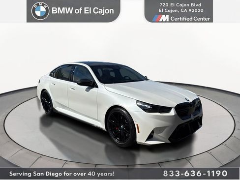 New 2026 BMW M5 Base w/ Carbon Package image 1