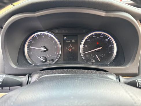 Used 2018 Toyota Highlander Limited image 26