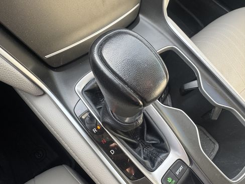 Used 2018 Honda Accord Touring image 30