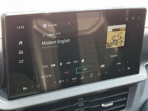 Used 2025 Ford Explorer ST-Line w/ ST-Line Street Pack image 20