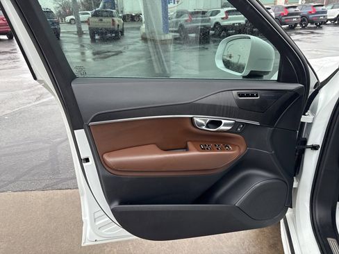Certified 2023 Volvo XC90 B6 Ultimate w/ Protection Package Premier image 17