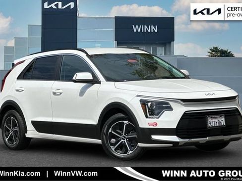 Certified 2024 Kia Niro EX FWD image 1