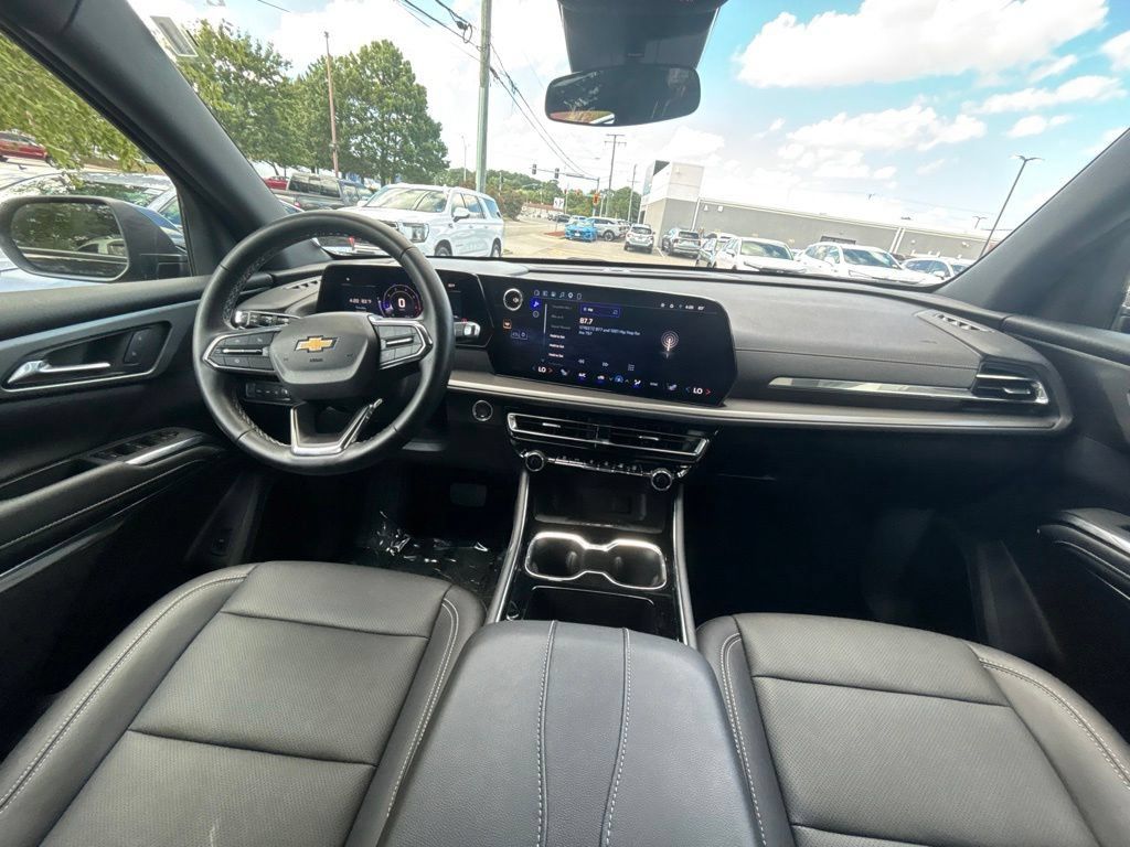 Used 2026 Chevrolet Traverse LT AWD/4WD image 20