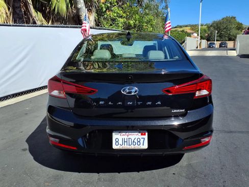 Used 2019 Hyundai Elantra Limited FWD image 5