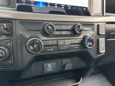 Used 2024 Ford F150 XL w/ Equipment Group 103A High image 30