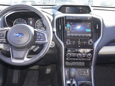 Used 2020 Subaru Ascent Limited w/ Technology Package image 6