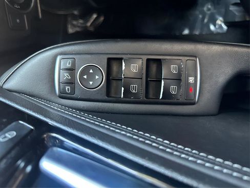 Used 2018 INFINITI QX30 Premium w/ Cargo Package image 29