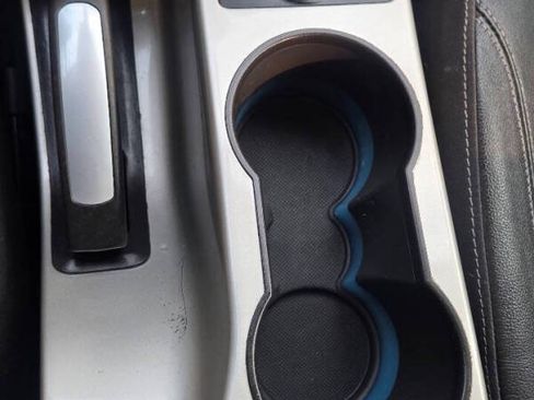 Used 2013 Ford C-MAX SEL FWD image 21