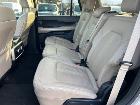 Certified 2024 Ford Expedition Limited image 22