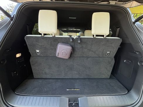 Used 2022 Lexus LX 600 4WD w/ Accessory Package (Z1) image 26