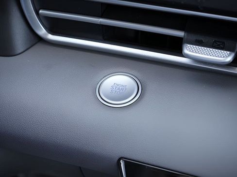 Certified 2023 Hyundai Elantra SEL FWD image 27