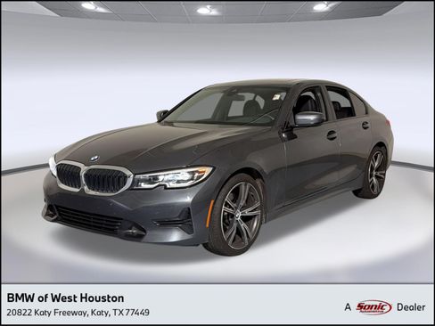 Used 2022 BMW 330i Sedan w/ Driving Assistance Package RWD image 1