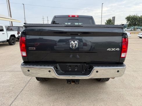 Used 2017 RAM 2500 SLT w/ Luxury Group AWD/4WD image 6