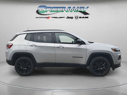 New 2026 Jeep Compass Latitude