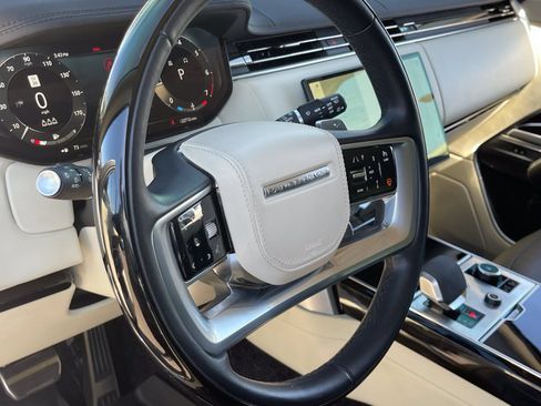 Used 2023 Land Rover Range Rover SE AWD/4WD image 24