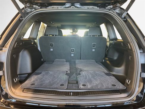 Used 2025 Jeep Grand Cherokee Laredo X w/ Luxury Tech Group I image 25