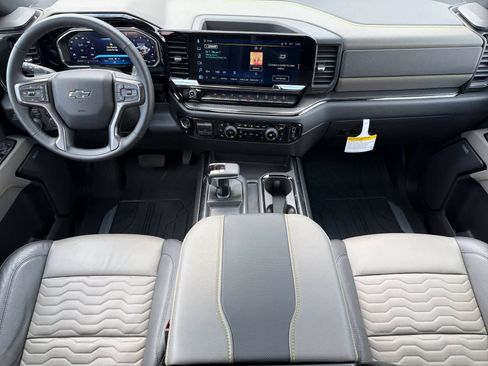 Certified 2026 Chevrolet Silverado 1500 ZR2 image 3