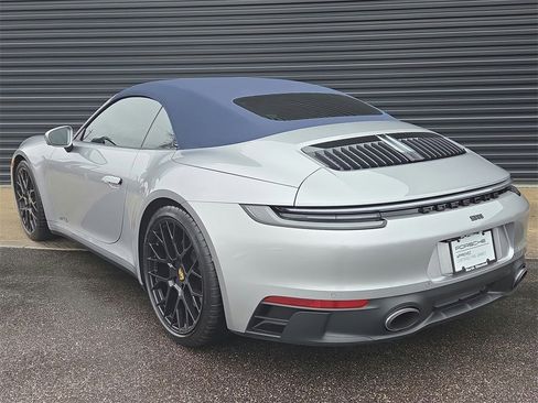 Used 2024 Porsche 911 Carrera 4 GTS image 3