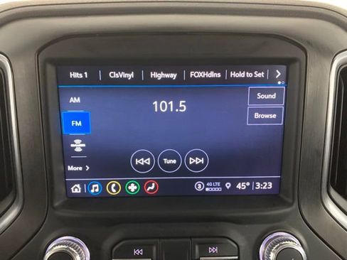 Used 2022 GMC Sierra 2500 AT4 w/ Gooseneck/5TH Wheel Package AWD/4WD image 11