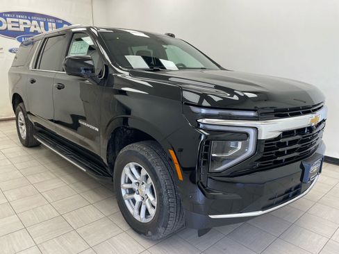 New 2026 Chevrolet Suburban LS w/ Max Trailering Package AWD/4WD image 1