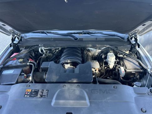 Used 2016 GMC Yukon SLT w/ Open Road Package image 9