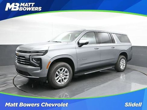 New 2026 Chevrolet Suburban LT w/ Comfort Package image 1