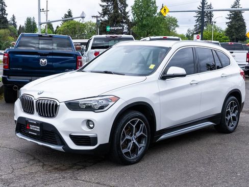 Used 2018 BMW X1 xDrive28i AWD/4WD image 3