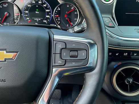 Certified 2023 Chevrolet Blazer Premier w/ Enhanced Convenience Package image 12