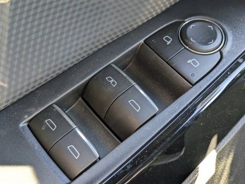 New 2026 Chevrolet Equinox RS w/ Convenience Package III image 24