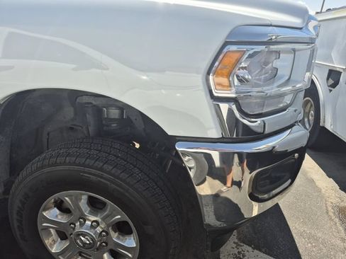 Used 2024 RAM 2500 Big Horn AWD/4WD image 6