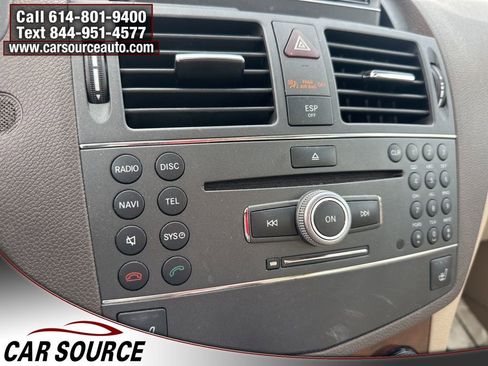 Used 2010 Mercedes-Benz C 300 4MATIC Sedan image 22